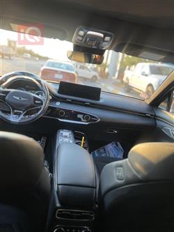 جێنسس GV70